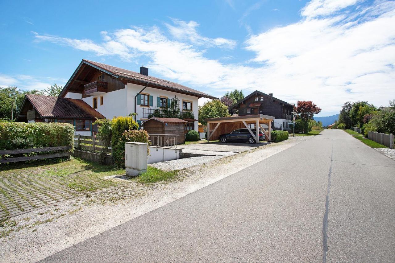 Josys Ferienwohnung Gstadt am Chiemsee Bagian luar foto